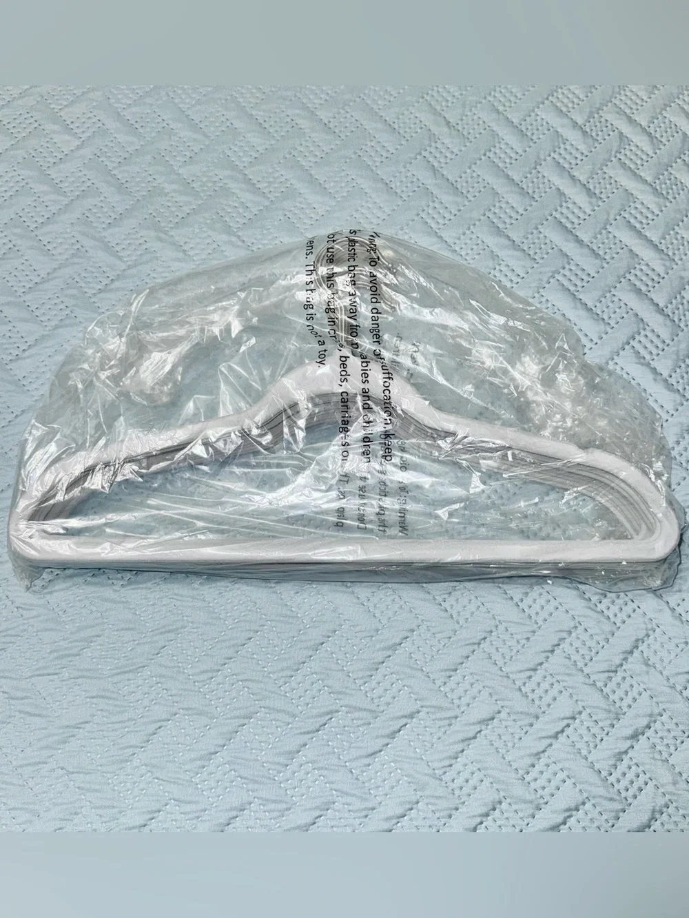 Gray Velvet Clothes Hangers 20 Count with Swivel Hook NWT
